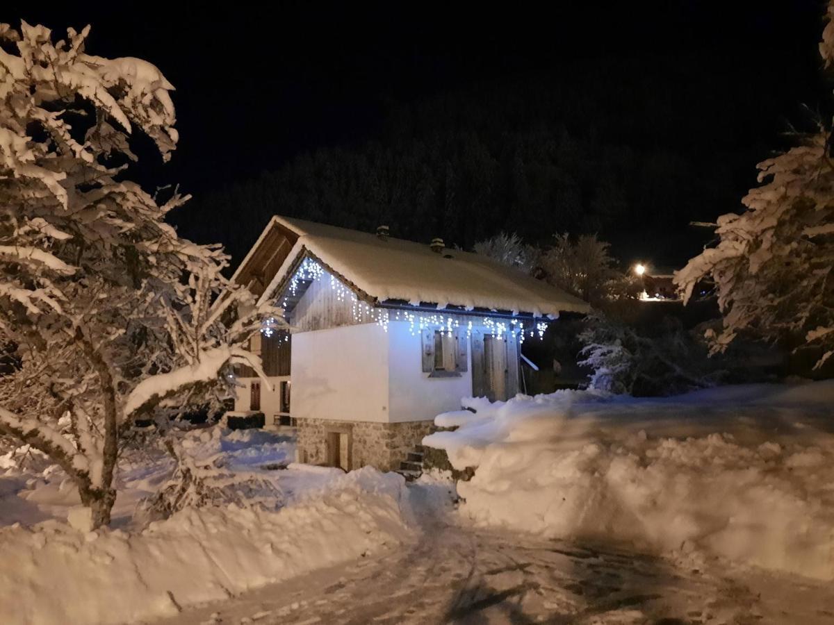 Le Petit Caboin Konuk evi Seytroux Dış mekan fotoğraf