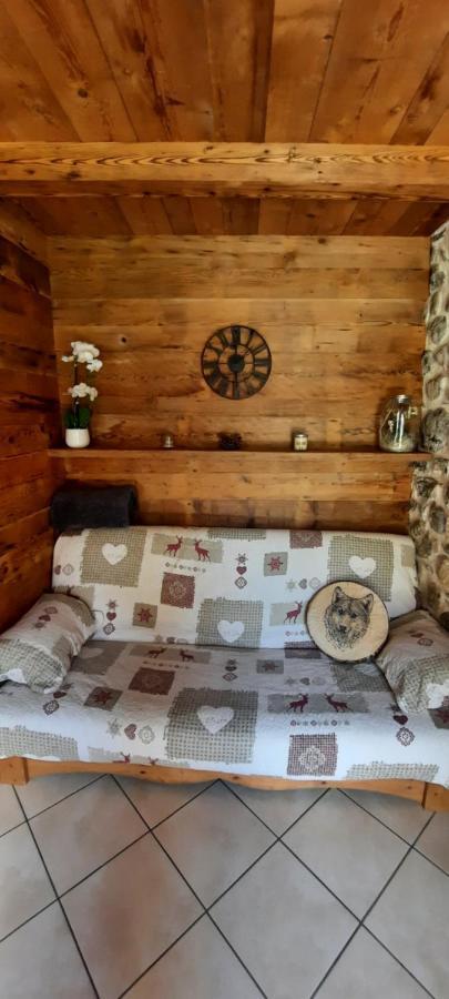 Le Petit Caboin Konuk evi Seytroux Dış mekan fotoğraf