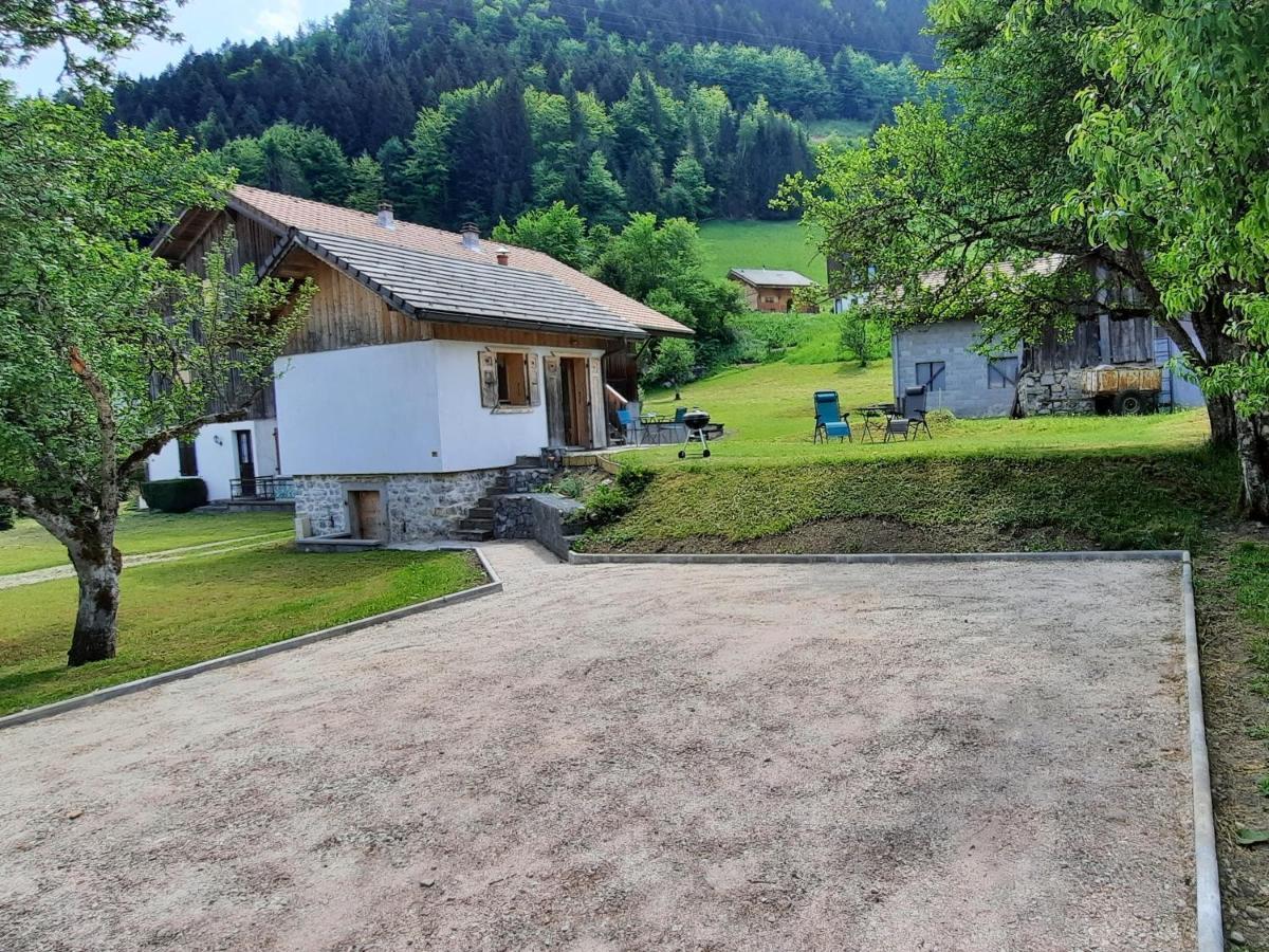 Le Petit Caboin Konuk evi Seytroux Dış mekan fotoğraf